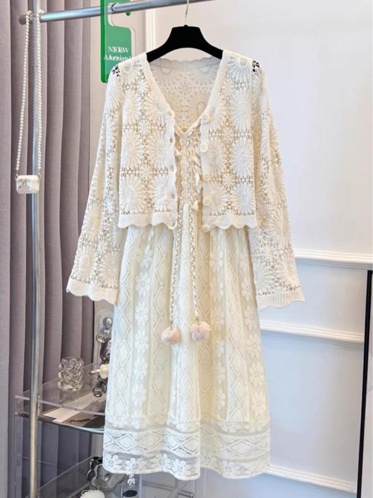 2026 Sweet and Fresh Bohemian Lace Tassel Maxi Dress