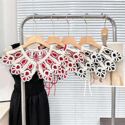 Fashionable Detachable Collar Embroidered Neckline Women Versatiles Neckwear for Various Social Gatherings