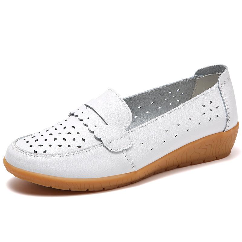 BrandNew SpringSeason Flat Single FootPairs for Women Lazier Leather Bean FootPairs for Women DailyWear Middle-aged and Old Mother FootPairs