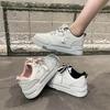 Vielseitiger lässiger Stil Sport-Board-Schuhe Studenten-Laufschuhe Damen Frühjahr 2025 neu Hongkong-Stil beliebte dicksohlige weiße Schuhe
