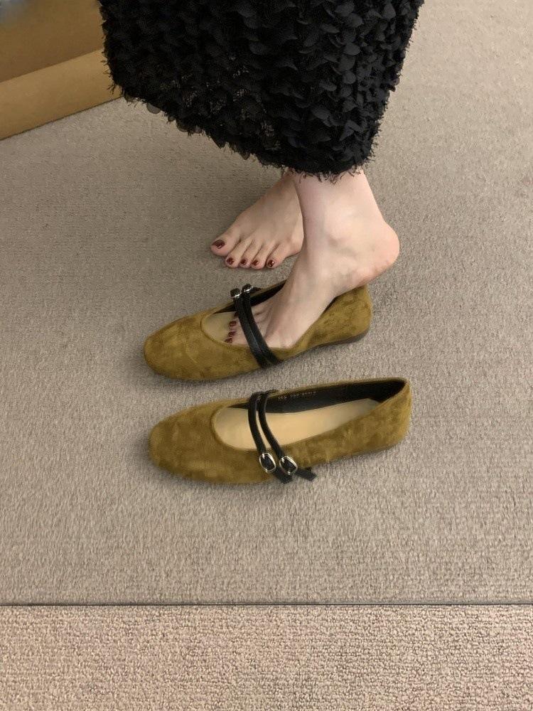 French One-word with Flat Mary Jane Shoes, Spring and Autumn 2025, Korean New Version, Shallow Mouth Small Fragrant Wind, Shallow Mouth Single Shoes