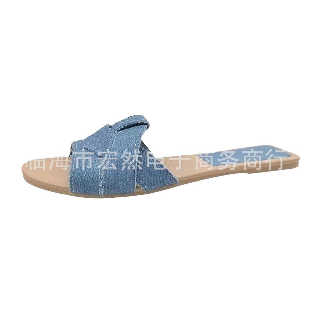 Nouvelles pantoufles tendance à fond plat grande taille pour intérieur et extérieur, pantoufles à un caractère pour femmes, croisées, couleur unie, mode, cool
