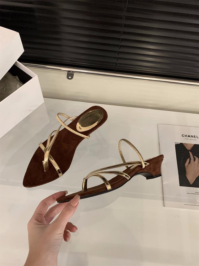 Blockabsatz silber spitze Zehenpartie dünne Riemchensandalen Feenschuhe 2025 neuer Sommer mit Rock Zehenschuhe