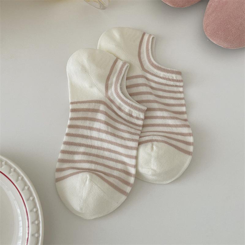 

Женские свежие и универсальные носки, бесшовные носки-лодочки, женские летние полосатые простые носки, хлопковые носки, впитывающие пот 1 pair