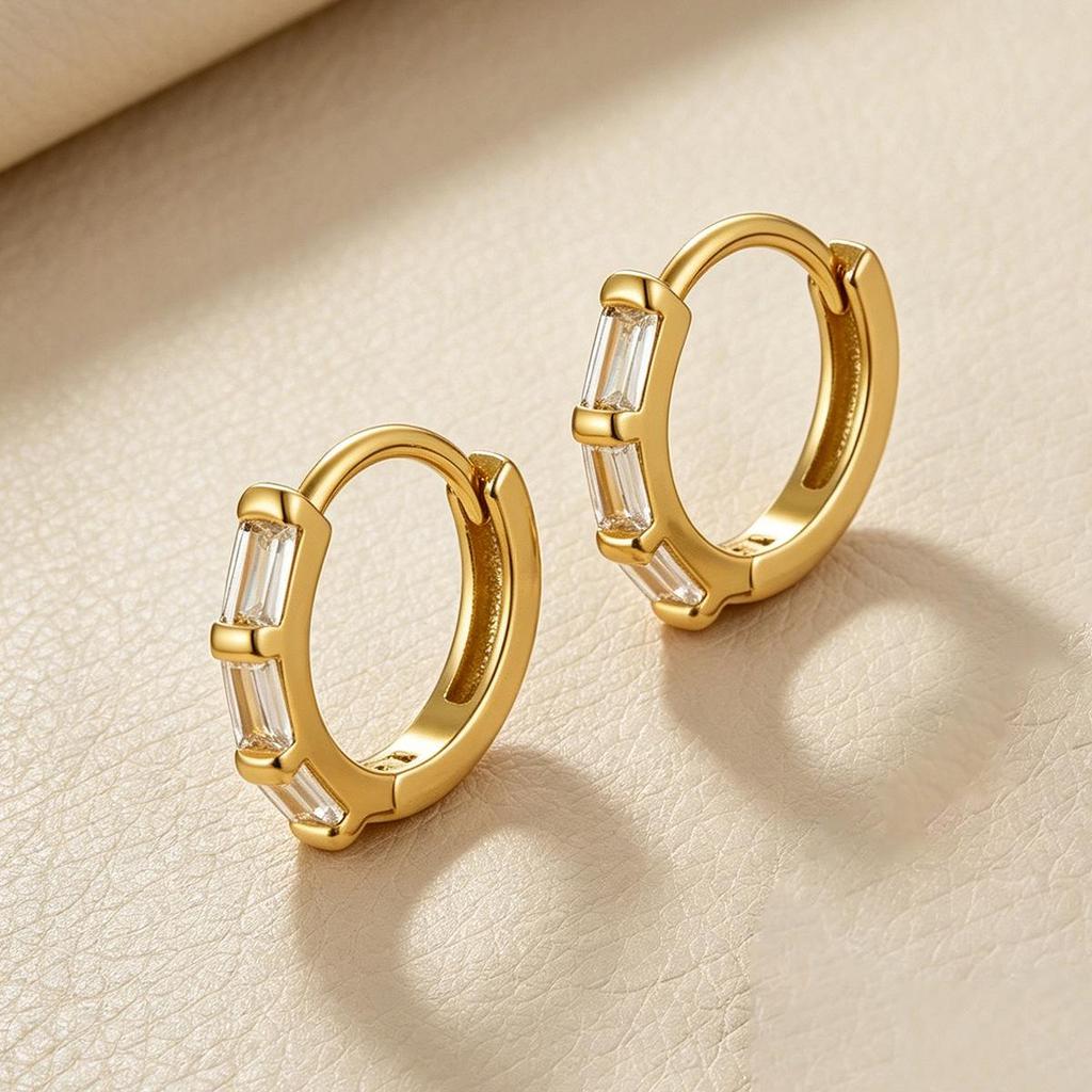 European S925 Sterling Silver Zirconia Paved Round Earrings - Simple, Fashionable, and Luxurious Ear Studs.