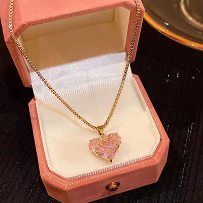 French Romantic Temperament Love Heart Pink Zircon Necklace Female Simple Clavicle Chain