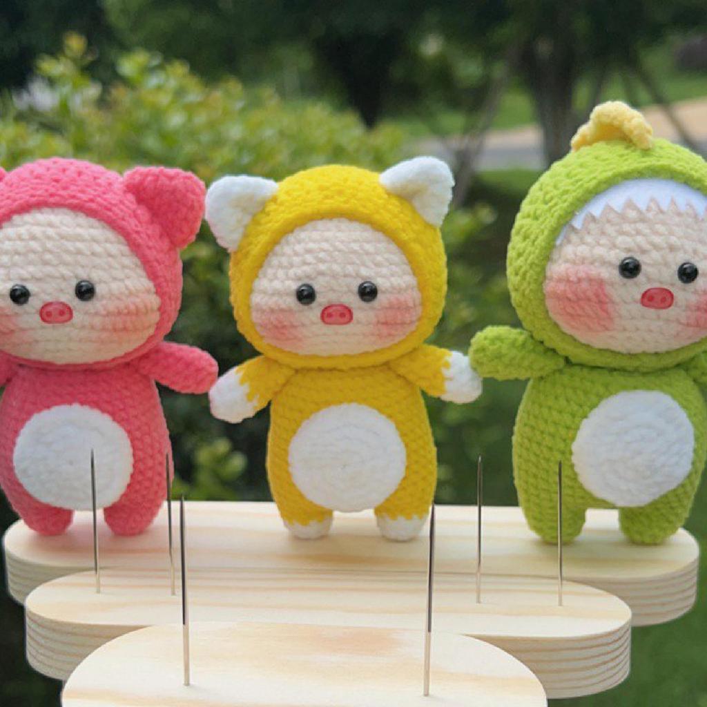 4Pcs Crochet Dolls Display Stand Bracket Decor Creative Metal Pins Portable Wooden Base Storage Rack