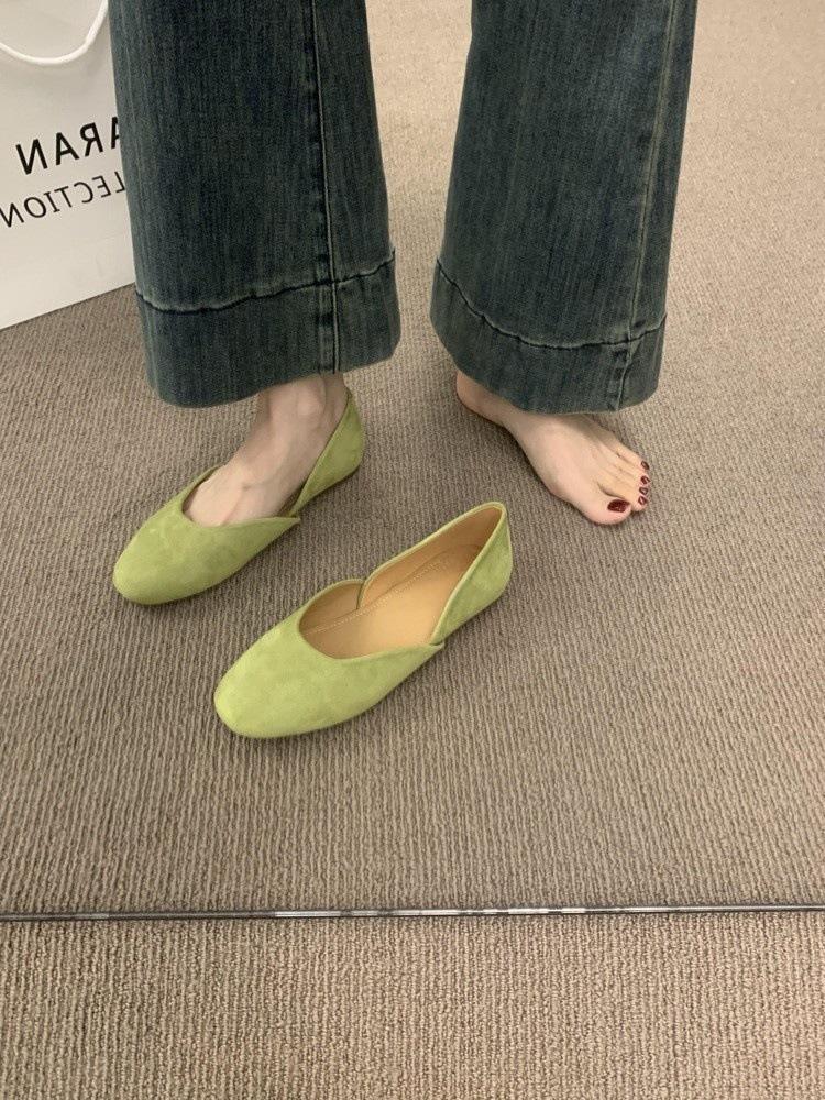 Versatile round head one pedal suede flat-soled ladyshoes gentle evening breeze not tired feet red ballet single shoes women