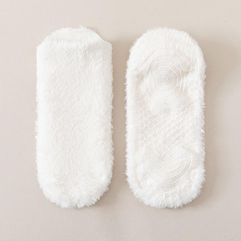 Soft Woolen Socks for Men, Thick and Warm for Autumn and Winter, Non-shedding, Good At Keeping Warm, Short Tube, Anti-slip, Suitable for Home Use