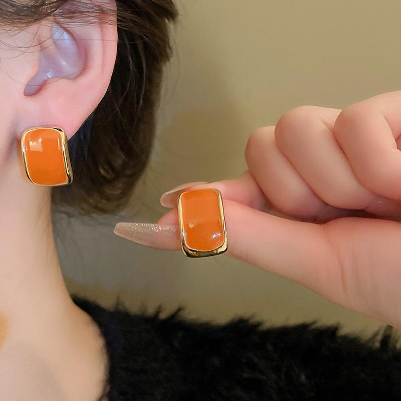 Small Dripping Oil Square Geometric Silver Needle Stud Earrings Fashion Temperament Commuter Earrings