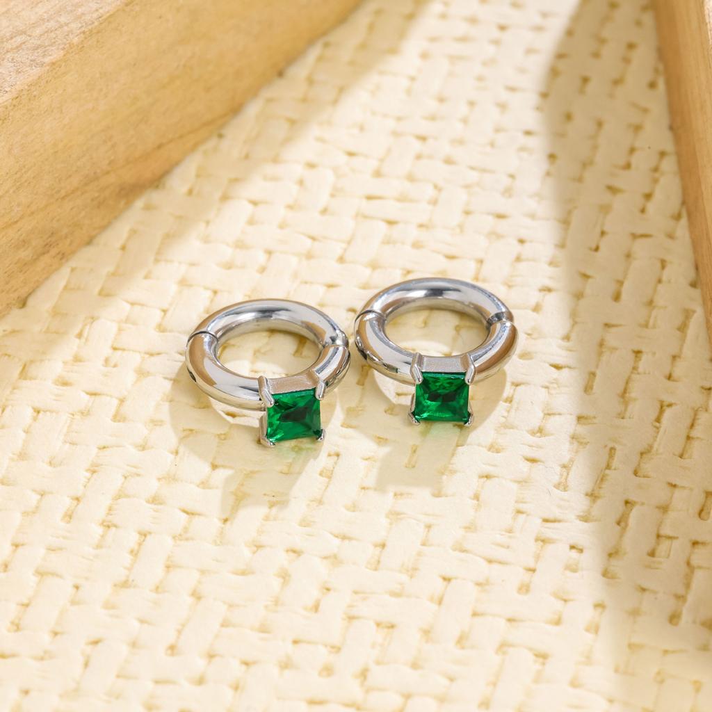 Fashion personalized design square single diamond earrings OL simple titanium steel earrings women without earrings