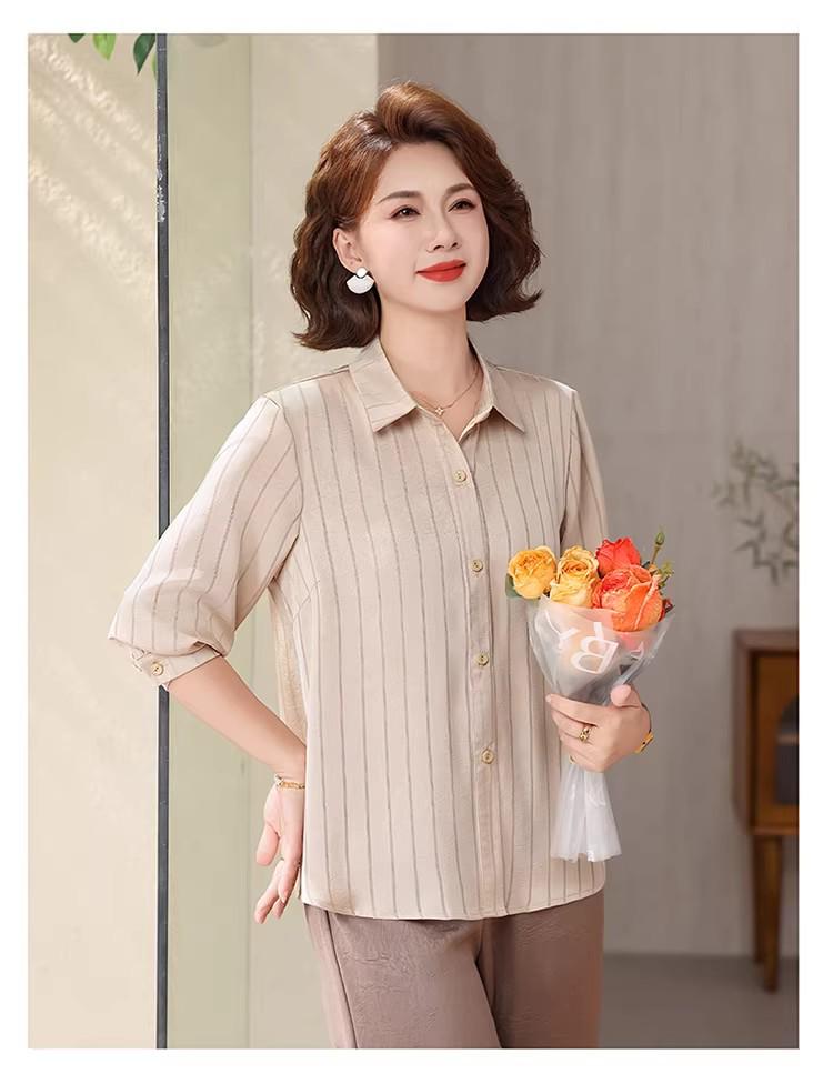 Women's Pink Long-Sleeve French Waist-Cinched Slim-Fit Top for Early Spring Layering