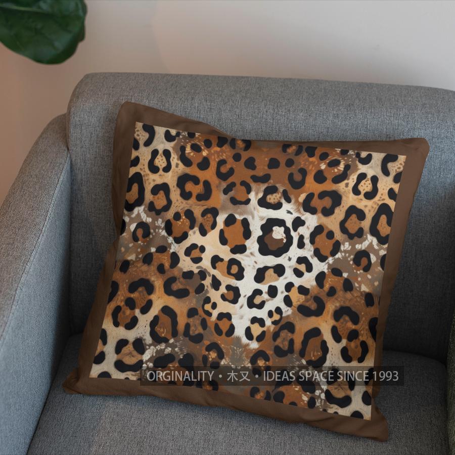 2D Stylish Leopard & Floral Patterned Pattern Cushion Cover Suitable For Sofa Bedroom Car Pillow Cover
