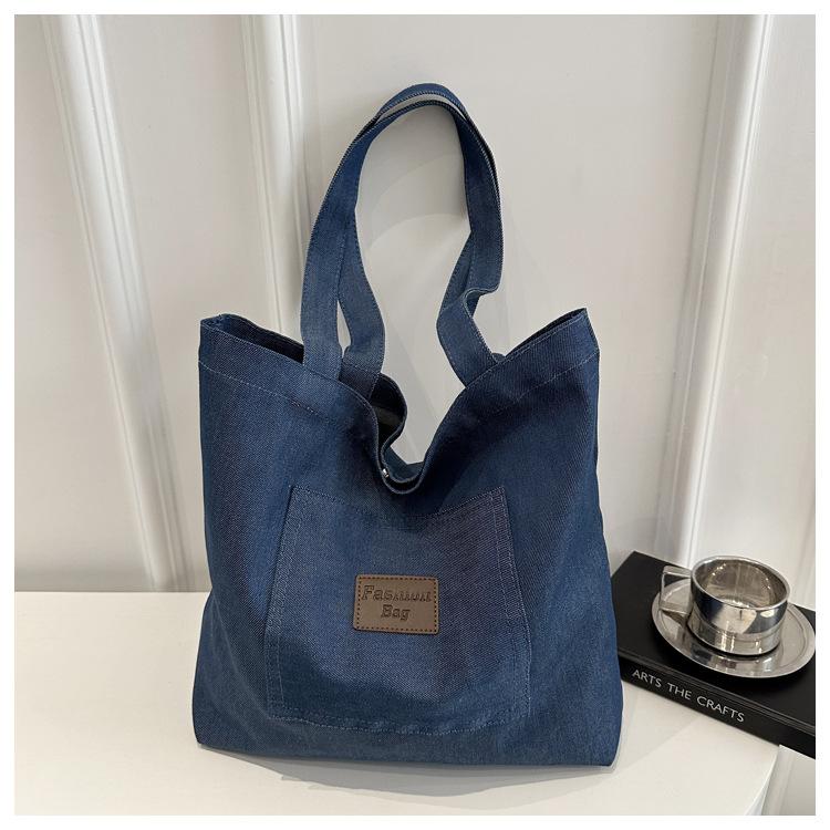 

2025 new shoulder bag tote bag casual large-capacity women s bag class fashionable solid color simple student class bag синий