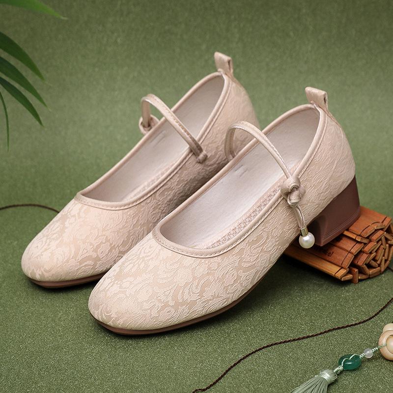 

Женские туфли Ципао в китайском стиле – Круглый носок, Низкий вырез, Танцевальные танкетки на среднем каблуке 36 бежевый