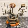 Orrery Zeitlose Eleganz Handgefertigt Voll funktionsfähiges Sonnensystem-Orrery Ein Sammlerstück zur Dekoration Für Zuhause, Büro