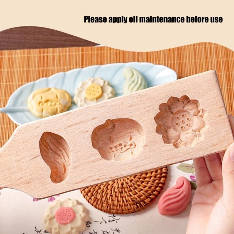 Wooden 3D Lotuses Mooncakes Mold Wood Baking Mould for Artistic Homemade Pastries Traditional Mung Bean Cake Mould