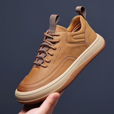 Sapatos de Moda em Couro Genuíno para Homens 2025 Original Novo Confortável Sola Grossa Sapatos Casuais Mocassins Masculinos Tênis de Luxo Hombre