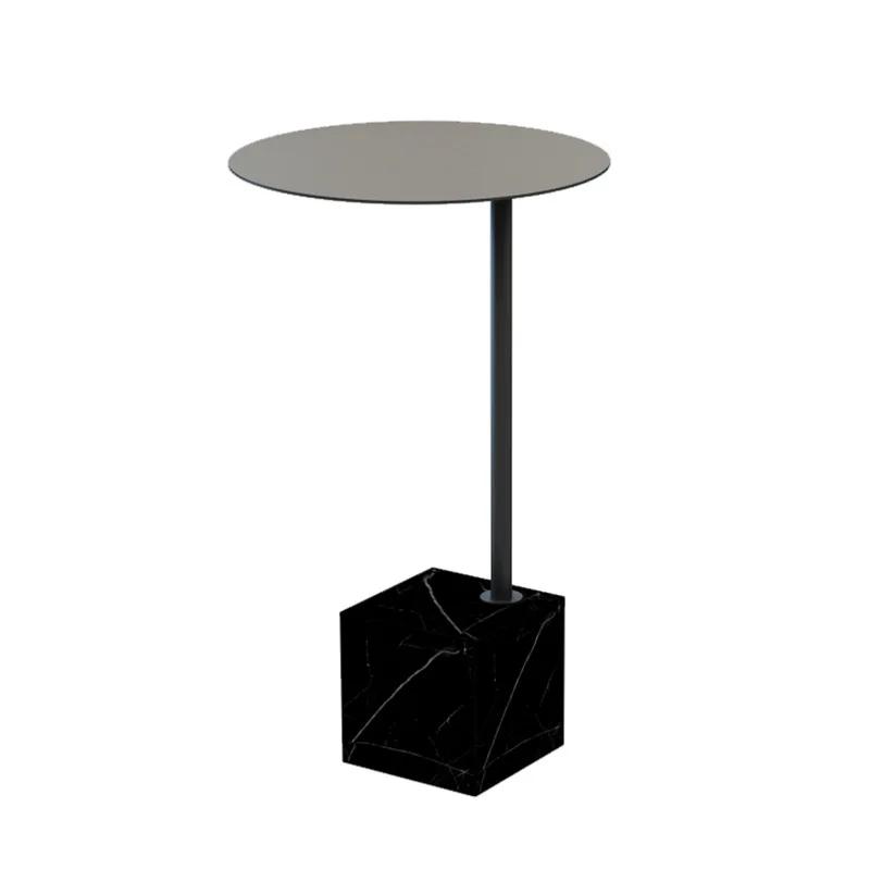 Nordischer Marmor Kleiner Couchtisch - Schlicht Modern, Schmiedeeisen mit Goldenen Akzenten, Ideal für Wohnzimmer Sofaecken