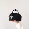 Niche High-end Bag Women's Autumn and Winter New Bowling Bag Fashion Commuter Shoulder Messenger Bag