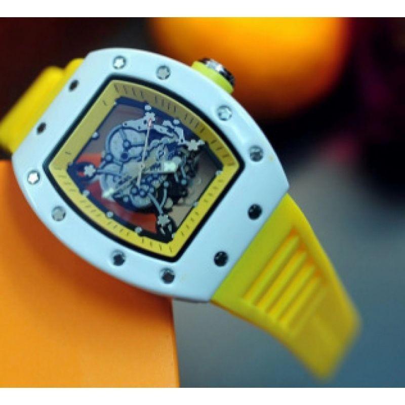 Herren Tonneau Quarz Sportuhr - Doppelseitiges Hohldesign