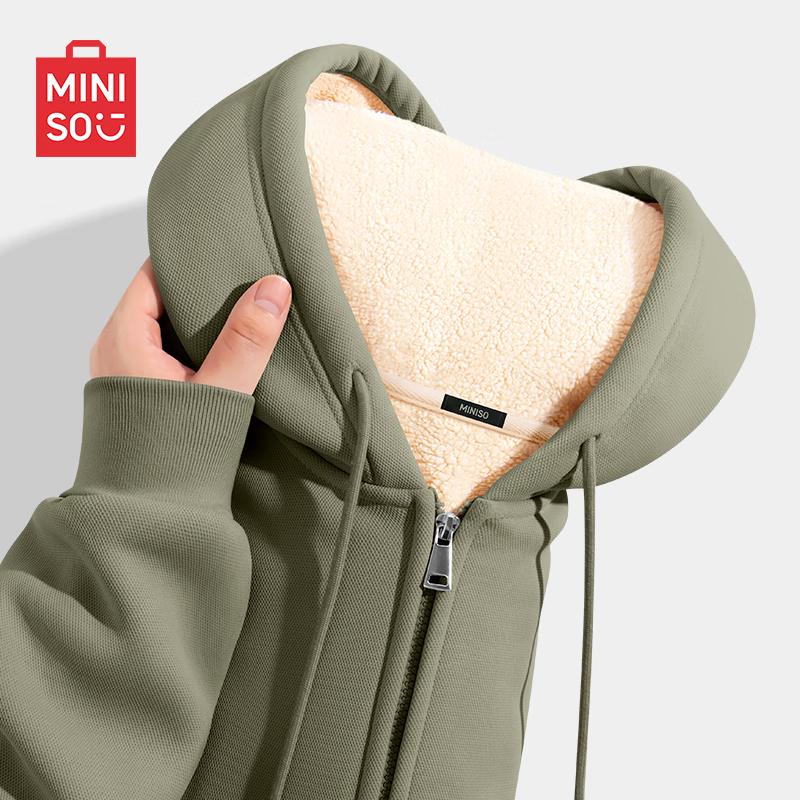 

MINISO Men s Lamb Fleece Hooded Zipper Sweatshirt M