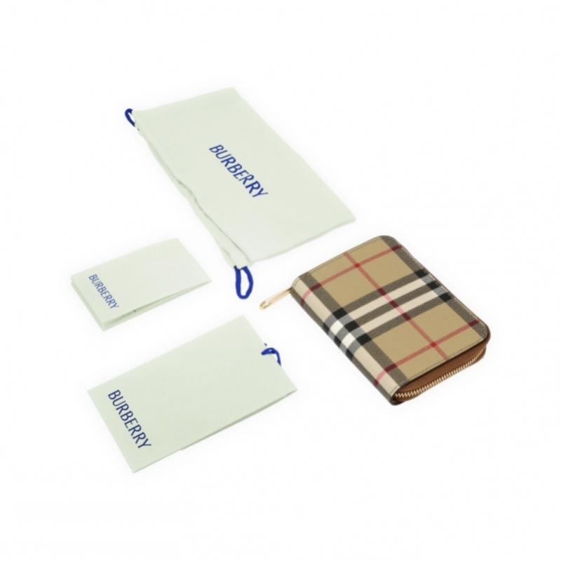 Burberry Vintage Check Zip Small Wallet 8109810 A9534