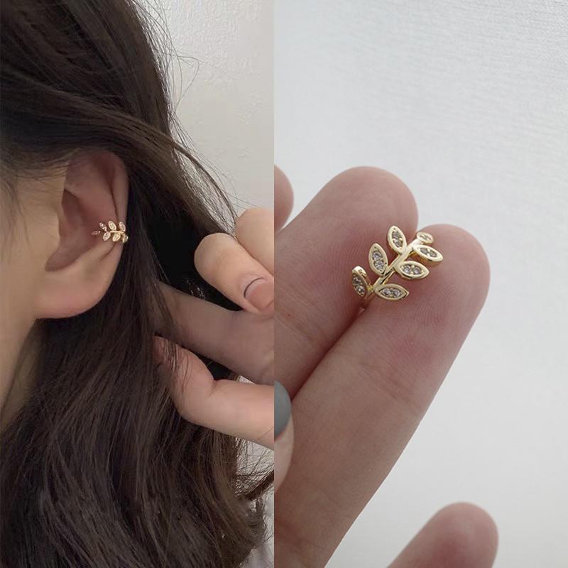 Fashion Exquisite Rhinestone Decor Ear Cuff Earring For Woman Ear  Summer New Arrival Christmas Jewelry Gift
