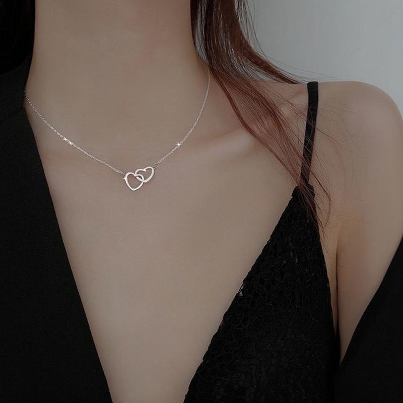 Personalizovaný jednoduchý dvojitý srdiečkový choker náhrdelník pre ženy Duté prívesky v tvare srdca Náhrdelník na kľúčnu kosť Darčeky pre dievčatá Šperky