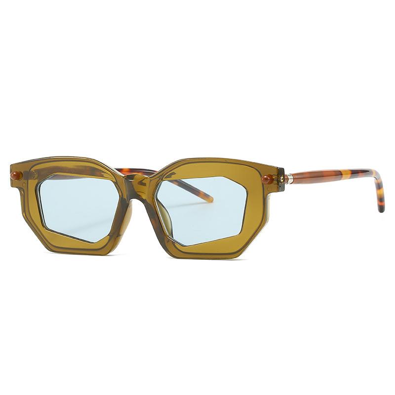 Punk Vintage Sunglasses Women Men Luxury Brand Designer Sun Glasses Outdoor Driving Rivet Shades UV400 Protection