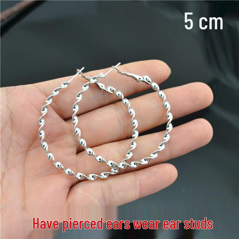 Women’s Shiny Twisted Circle Ear Clips - Gold & Silver, No Piercing Needed