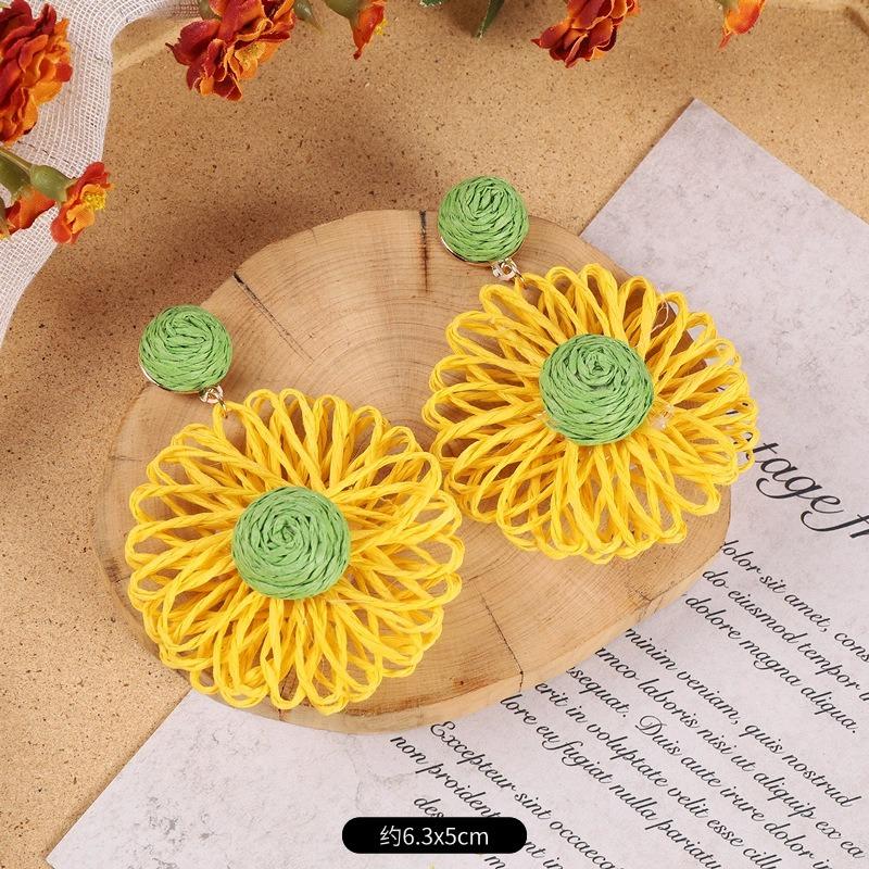 

Vacation Rattan Flower Stud Earrings Bohemian Seaside Vintage Straw Ear Accessories Women s Earrings