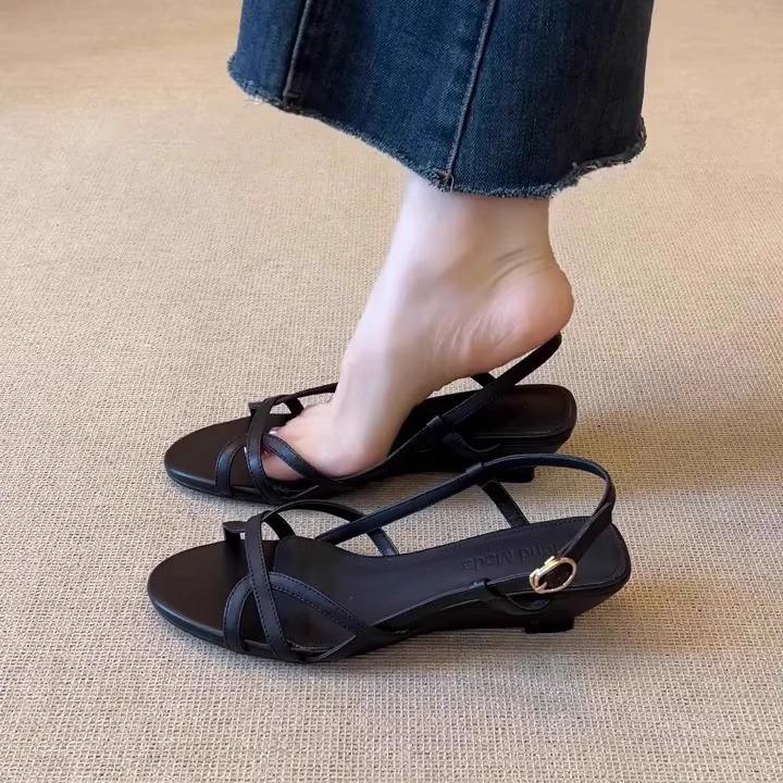 Soft leather version~ retro leather hollowed out back strap open-toed sandals women's summer fashion wedge heel temperament round head Roman shoes
