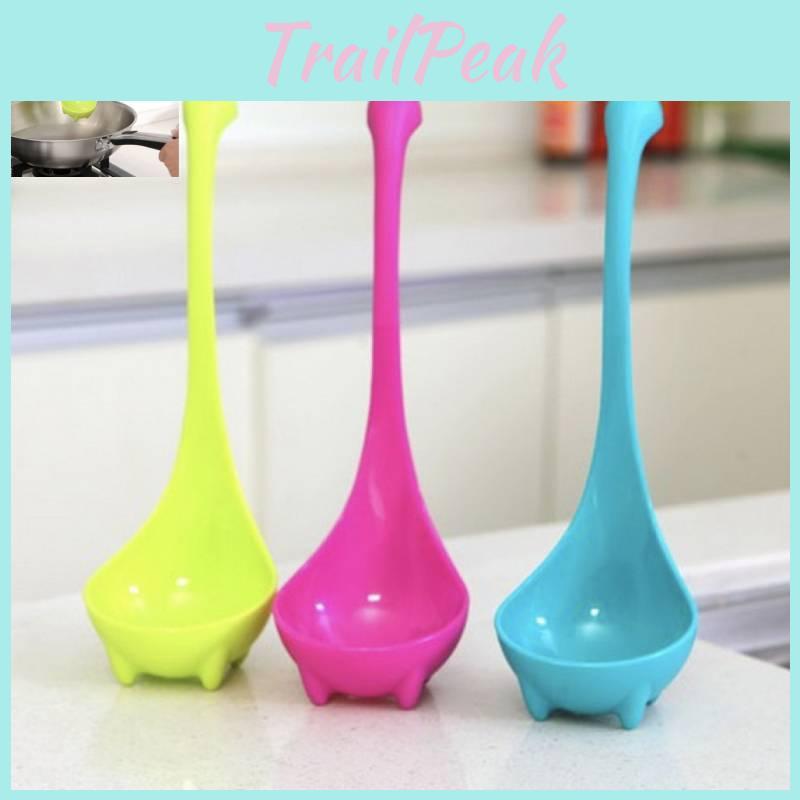 Versatile Plastic Long Handle Soup Spoon Set Ideal For Kitchen And Dining Use