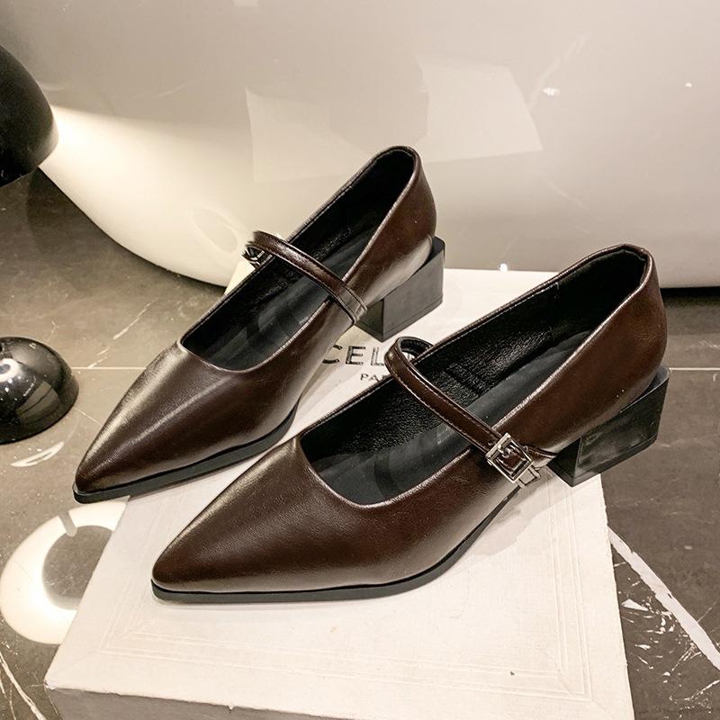 

Французский острый толстый каблук с туфлями Мэри Джейн женские 2025 лето новые туфли-лодочки вечерние туфли маленькие кожаные туфли 40 коричневый