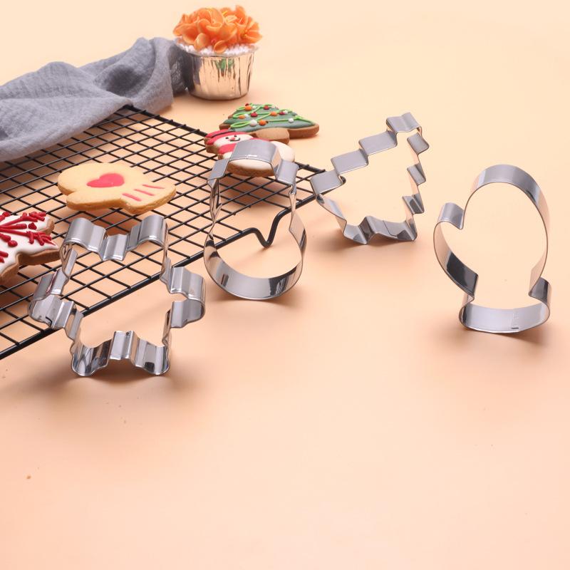 Christmas Cookie Cutter Gingerbread Xmas Tree Mold Christmas Cake Decoration Tool Navidad Gift DIY Baking Biscuit Mould