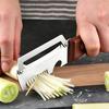 Éplucheur de légumes avec manche, Éplucheur 3-en-1 en acier inoxydable, Râpe à ciboule et Décapsuleur, Éplucheur multifonctionnel pour citrouille, sucre, carotte
