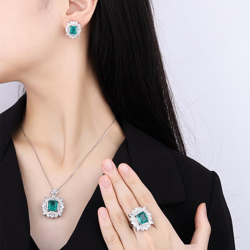 Jewelry Copper Bottom Gold-Plated Simulation Grandmother Green Rectangular Light Luxury Texture Set 10 * 12-7 * 9