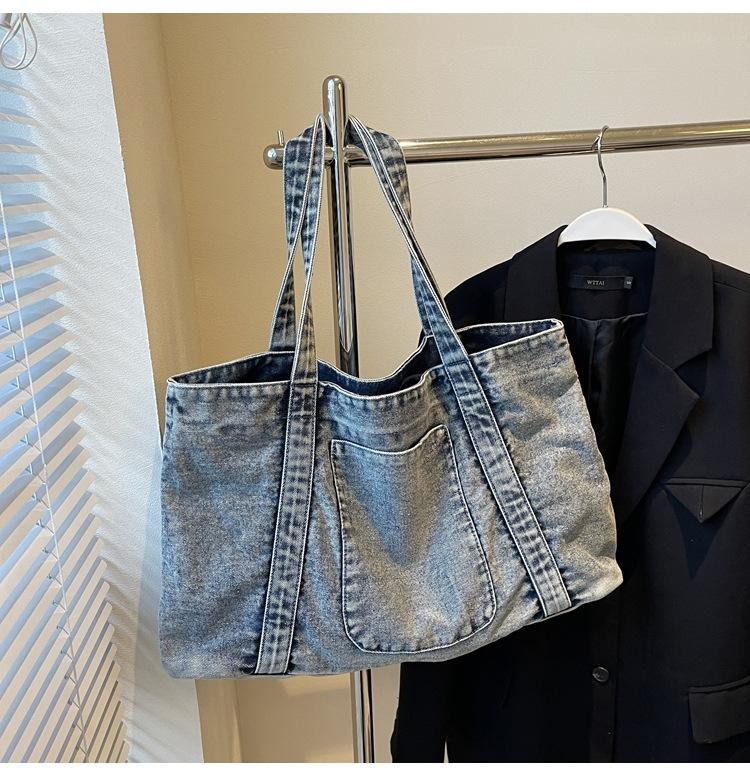 2025 casual shoulder large capacity retro washed canvas bag shopping bag simple and light commuter handbag