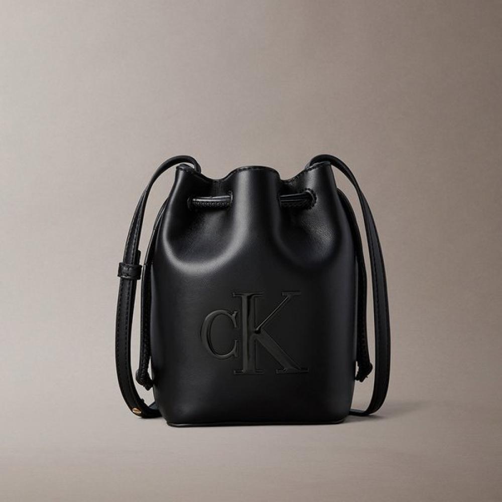 Calvin Klein Women S Bold Mini Bucket croSSbody 4f3870g Ub1