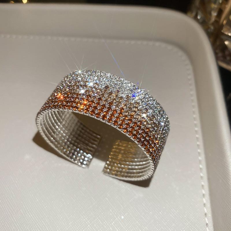 Diamond sparkle~ diamond-encrusted multi-layer round gradual change opening bracelet design sense niche bracelet fashionable exquisite jewelry