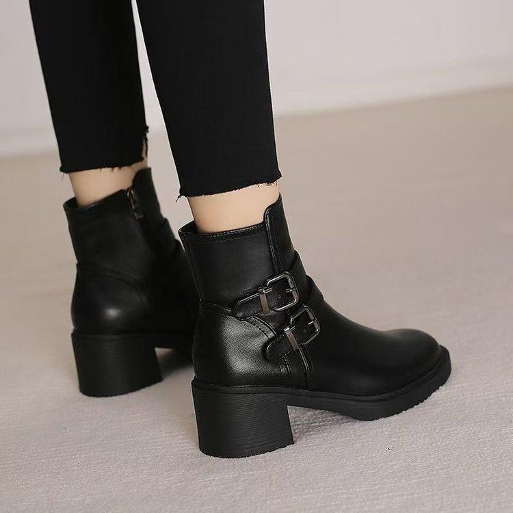 Black medium heel short boots thick heel and ankle boots 2025 new autumn and winter fashion women's boots belt buckle round head Martin boots