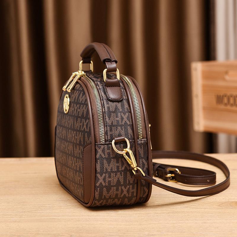 Bag Women's Bag 2025 New Autumn and Winter Fashion Shoulder Messenger Bag Polyester Small Round Bag High-end Handbag Women's Tide