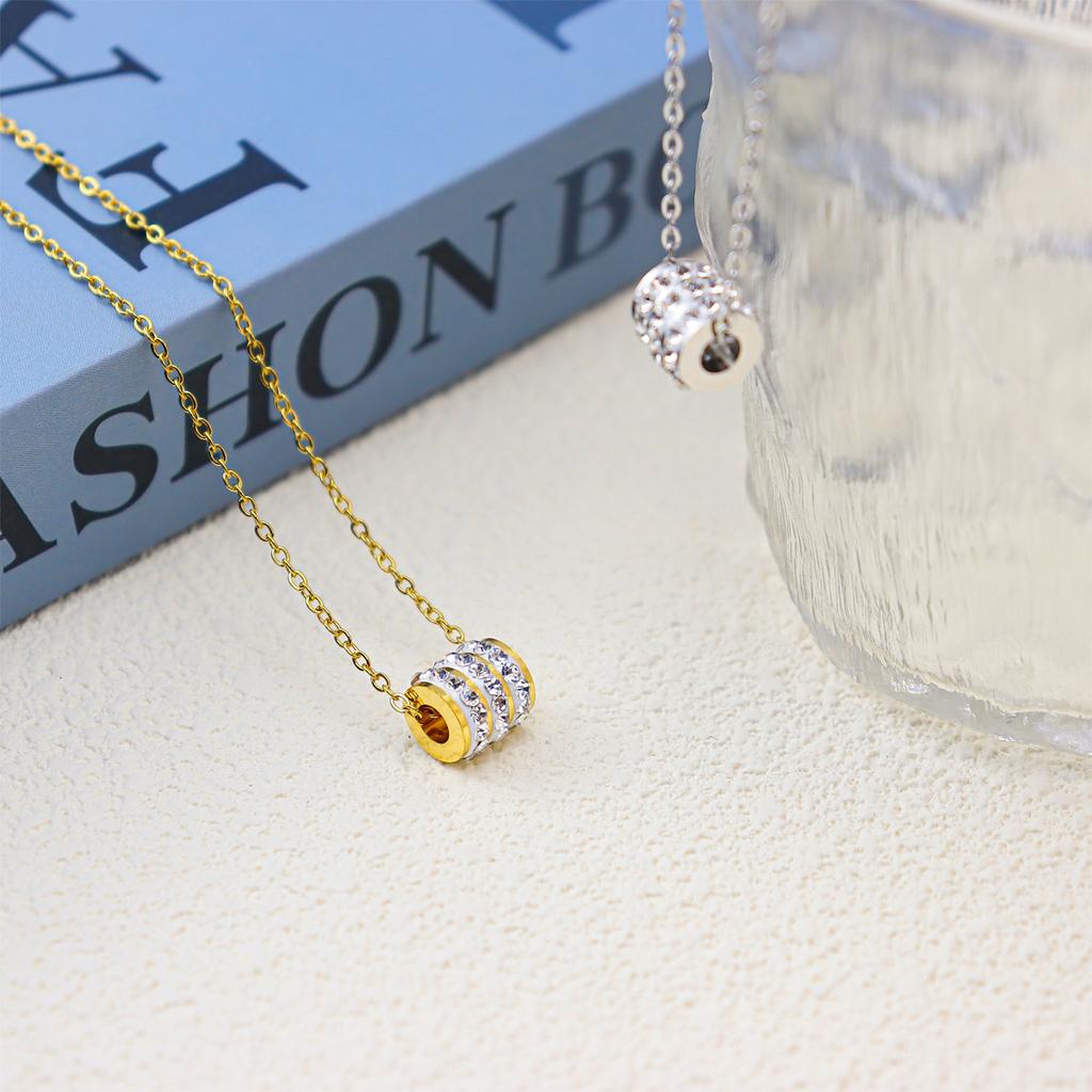 Petite Taille Avec Diamants Et Collier en Acier Titane Inaltérable Pour Femmes, Tendance Froide Pendentif Chaîne Clavicule