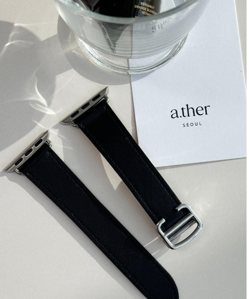 Adeo Apple Watch Matte Saturn Black Wide Leather Watch Strap