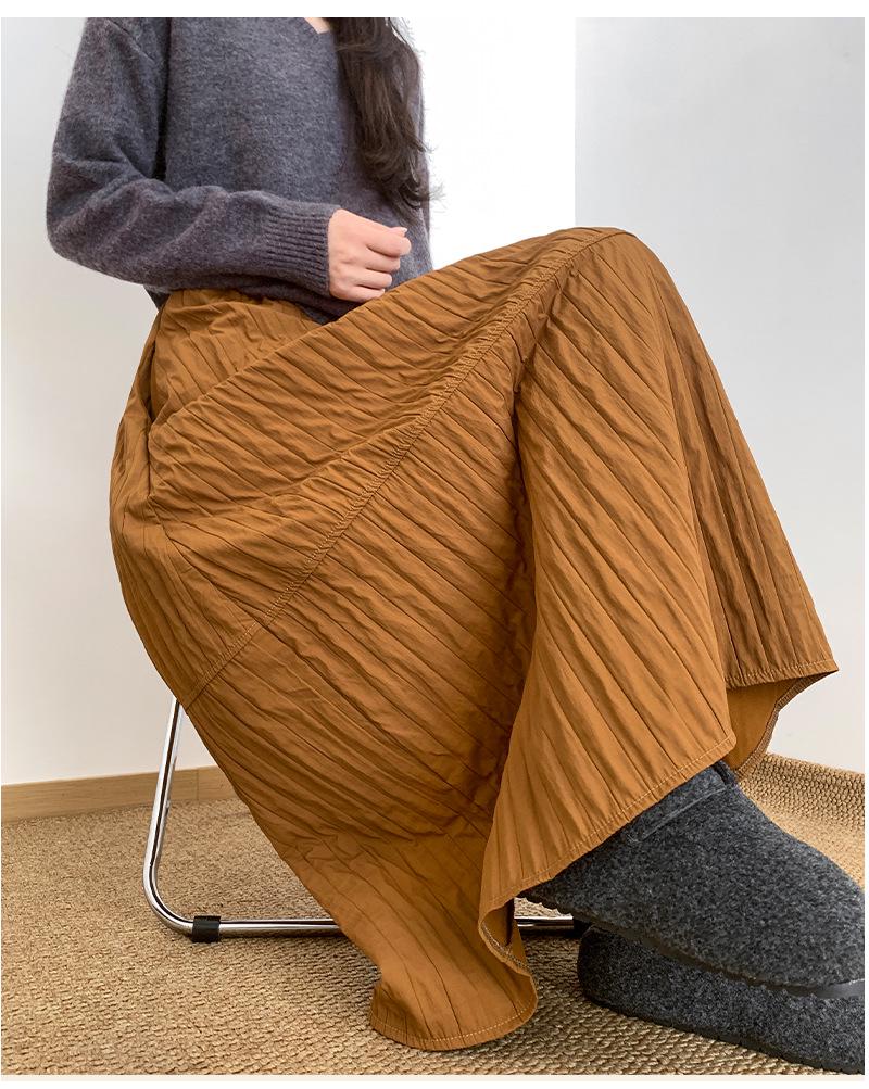 Women's Japanese Retro 3D Textured Quilted A-Line Midi Skirt for Autumn/Winter.