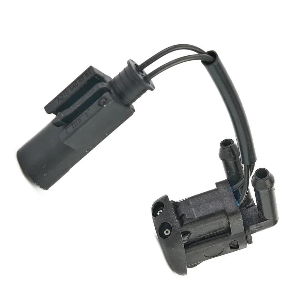 61668361042 Windshield Washer Nozzle For BMW 525i 528i 530i 540i M5 61668361042 8361042 ABS Washer Nozzle