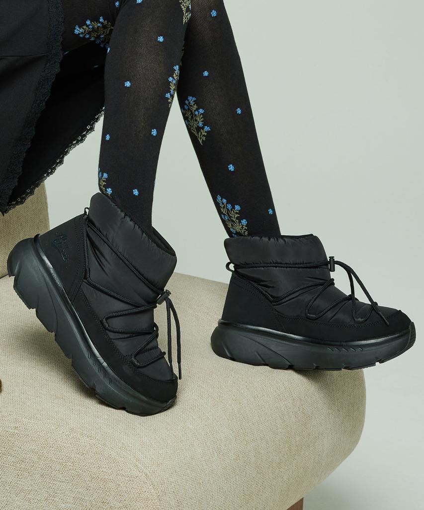 Akiii Classic Aislinn Recovery Padded Boots Triple Black