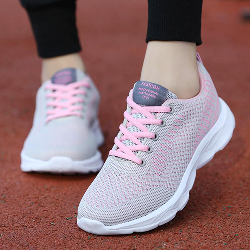 Medium-aged Soft-soled Shoes, Spring Women's Mesh Breathable Sneakers