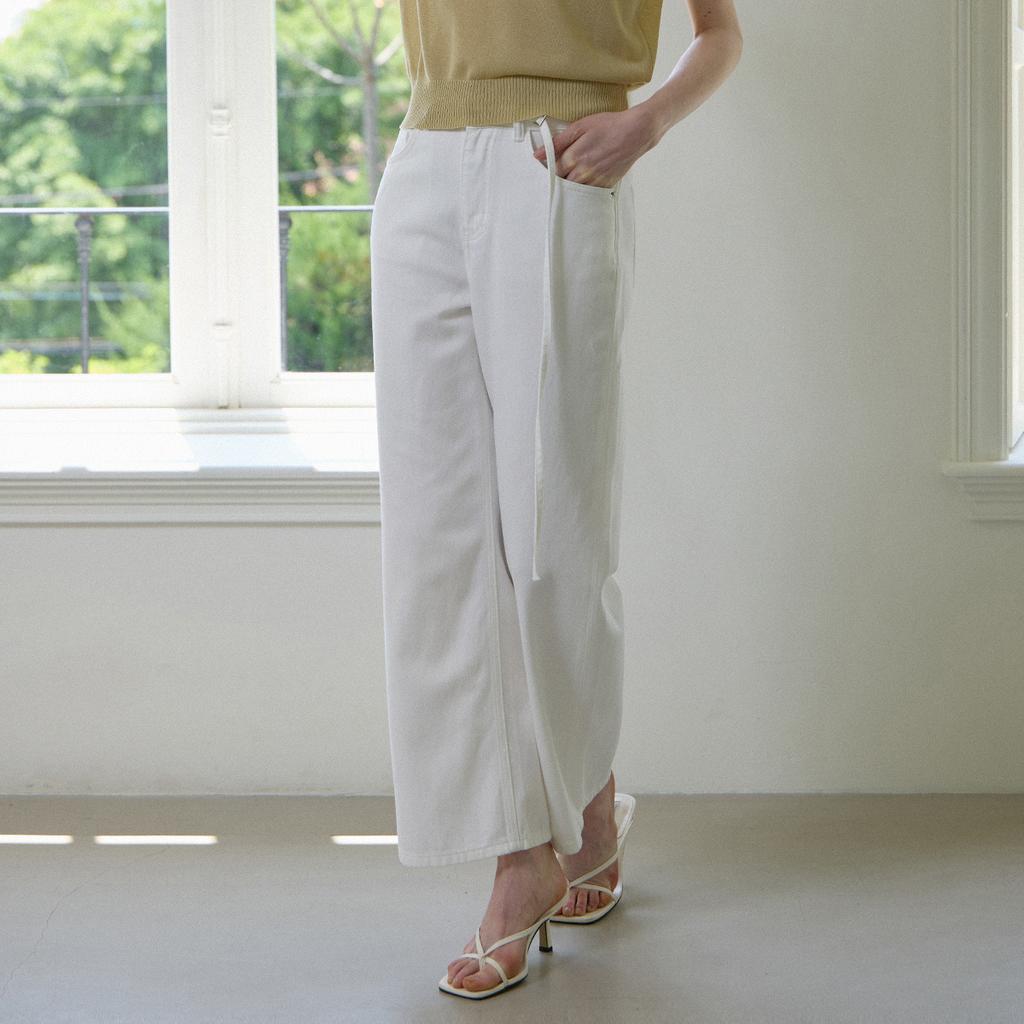 PAIGEFLYNN White String Belt Chino Pants_P5Bpt030C